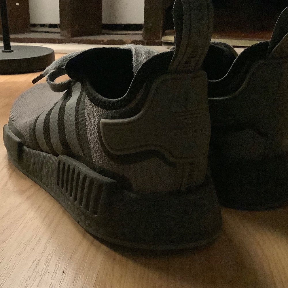 adidas Originals NMD_R1 "Grey Four/Core Black" Men's Running Shoe Size 9